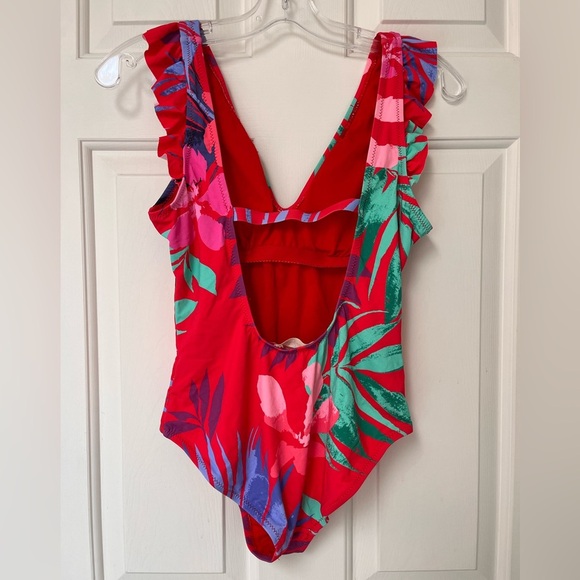 NWOT Jessica Simpson Tropical Print Ruffle Strap One-Piece Swimsuit S - Picture 5 of 15